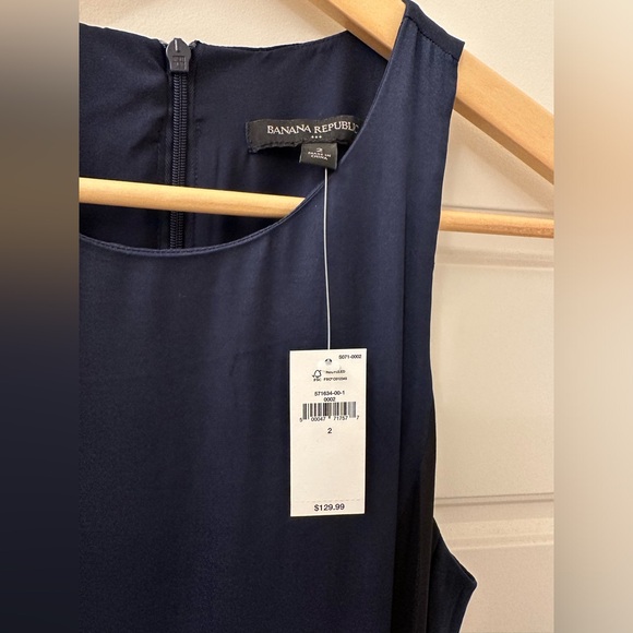 Banana Republic Women’s long evening gown. Size 2 - Picture 4 of 4